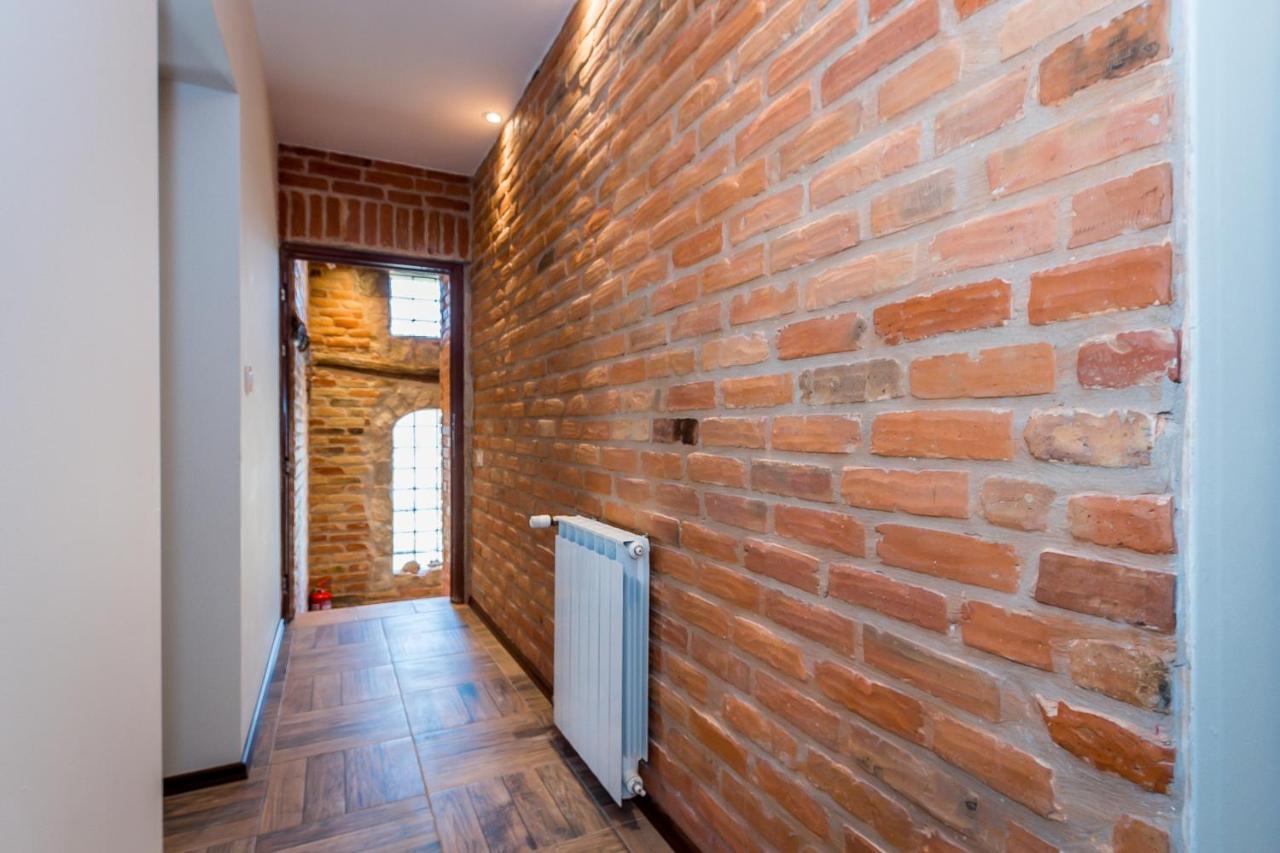 Slatki Snovi II Hotell Knin Exteriör bild